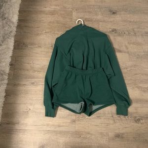 TNA cozy fleece sweat suit set